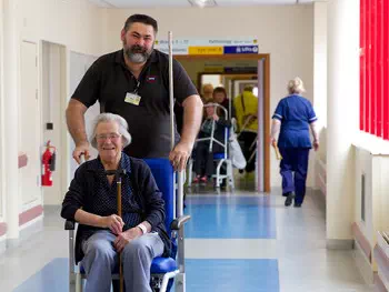 A Hospital is a move and work environment. Without the efforts of porting staff, hospitals would come to a halt, as there are so many jobs to do. Due to the volume of demand upon staff, an effective and efficient wide area communication system has been installed by Cotel, to ensure quick contact and responses. This equipment has Emergency, Man Down and Lone Worker features as standard.